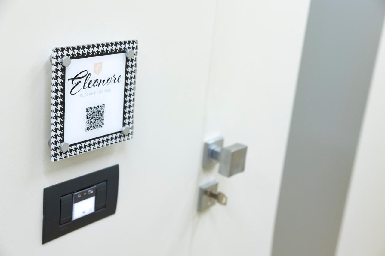 Eleonore Elegant Room Suite Cagliari Exterior foto