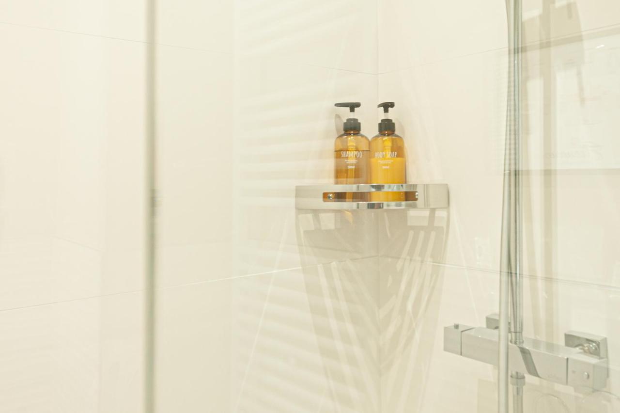 Eleonore Elegant Room Suite Cagliari Exterior foto